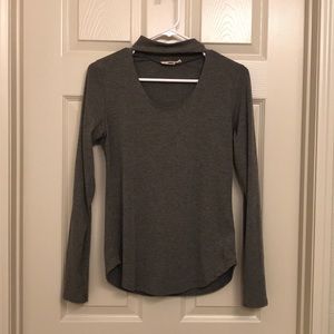 Long sleeve fashionable shirt